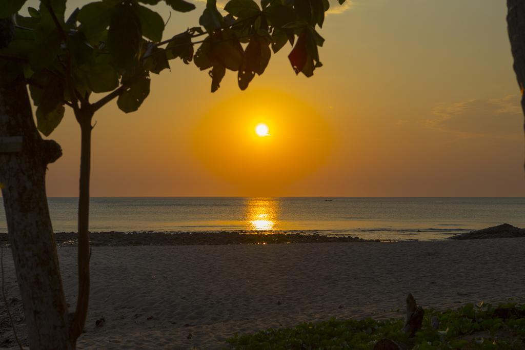 Lanta Coral Beach Resort Ko Lanta Dış mekan fotoğraf